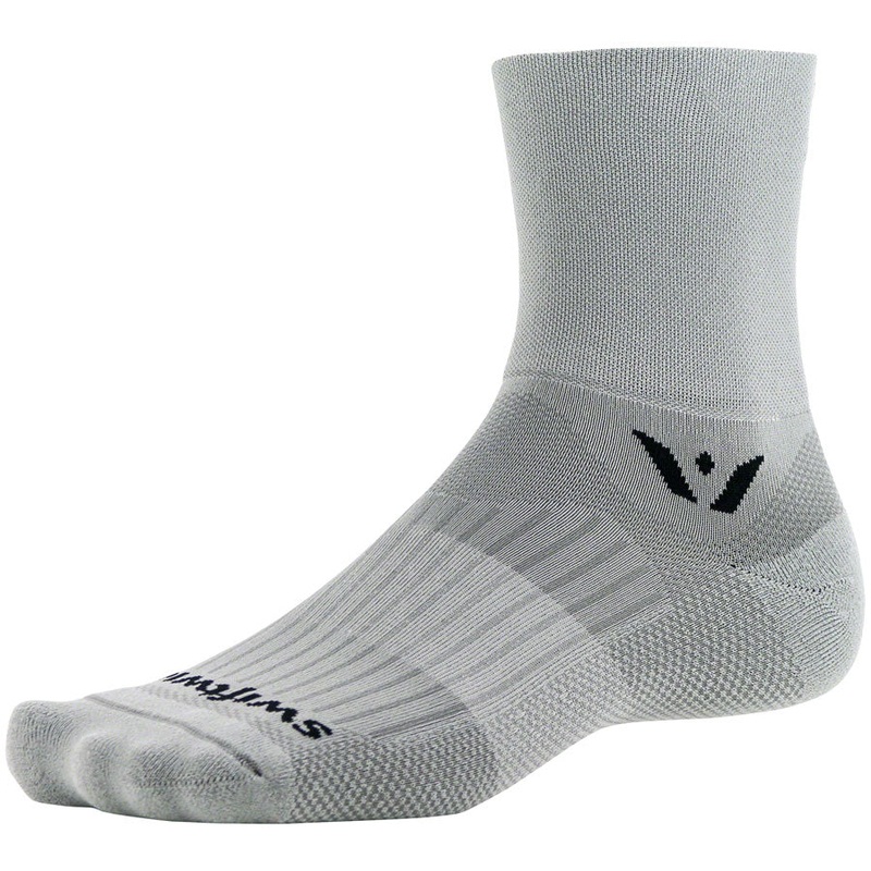 Swiftwick Aspire Four Socks – 4″ Pewter Medium